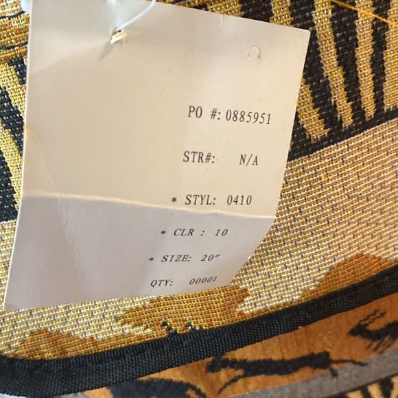 Bovano U.S.A. Animal Safari Print Tapestry Rolling Bag Travel Carry On New w/Tag - Picture 12 of 14